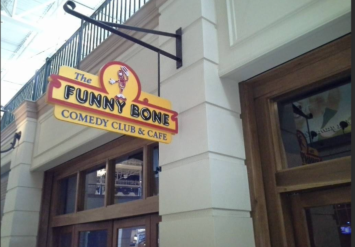 TheWexMedRctr's tweet photo. 🌆 Working at Wexner | Columbus Discovered: Adventures Await!

This week, we spotlight Columbus' thriving comedy scene! With big names at the Columbus Funny Bone the city guarantees laughter. 🎭✨

#WhyWorkWexner #ColumbusDiscovered #OSUWexMed https://t.co/cRavrfRkCm