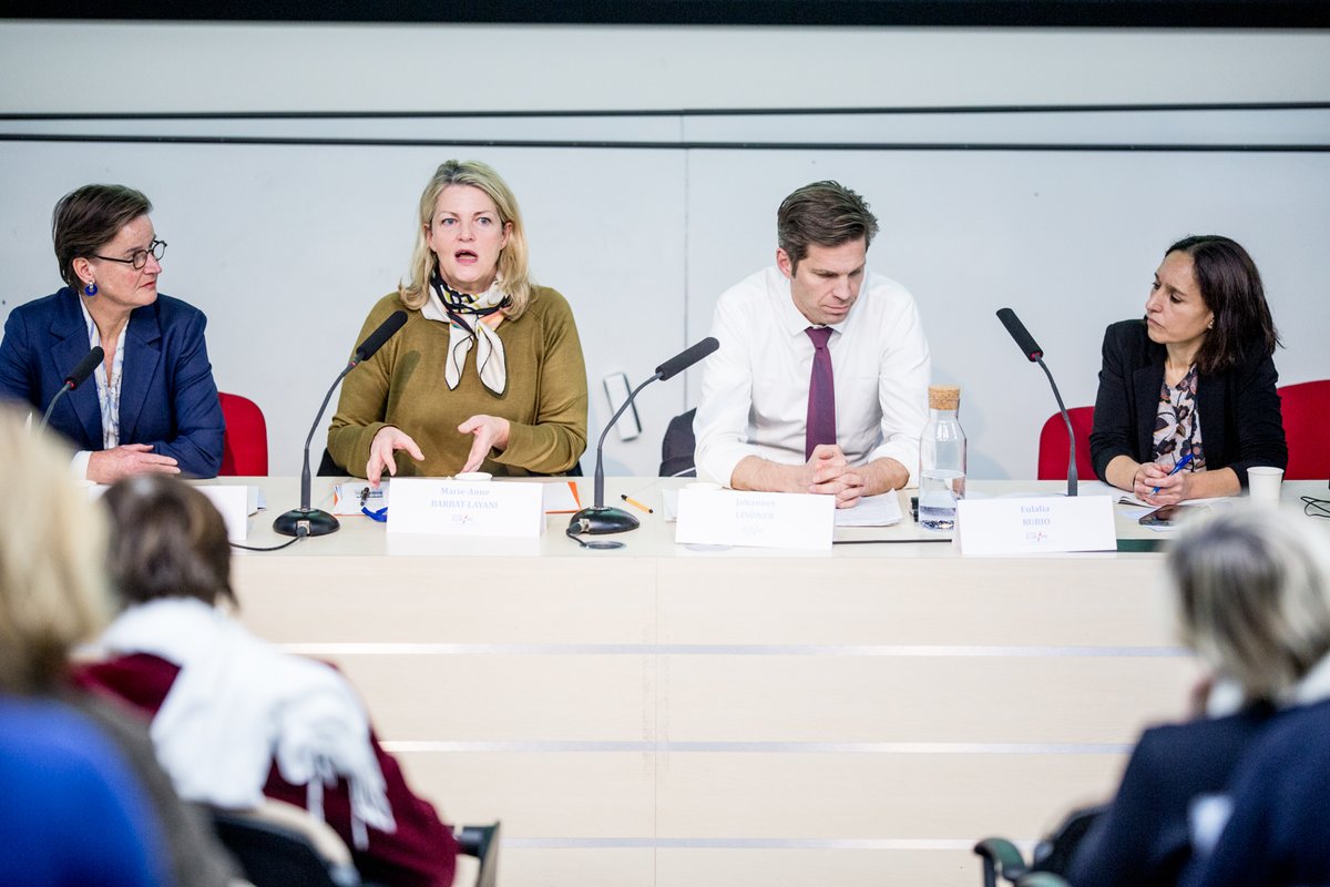 DelorsInstitute's tweet image. 🇪🇺 [#Europe] Second round table of the afternoon on the European Savings &amp;amp; Investment Union?

The financial experts need to help the EU to have the means to finance its political objectives

With @pierregramegna, Marie-Anne Barbat-Layani, @LindnerJS, Verena Ross &amp;amp; @eulaliarubio