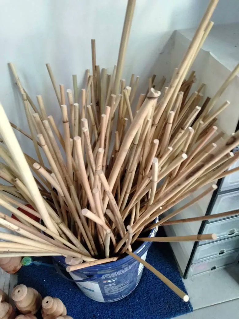 norbert_st48422's tweet image. Select your cane an bend over
#spanking #caning #carpetbeater #rattan #rotan #rugbeater #futtonbeater #mattenklopper #Teppichklopfer #Rohrstock