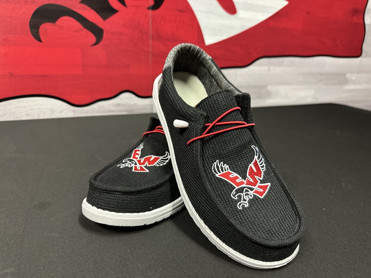 prideslides tweet media