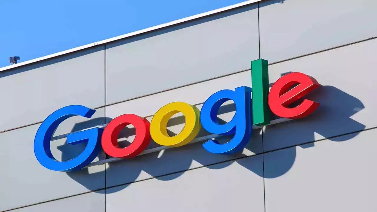 In 2021, this man quit Google after a fight about his AI chatbot...

And vanished overnight.

But 3 years later, Google hunted him down and paid $2.7 BILLION to get him back.

Here's what he knows that Google can't live without: 🧵