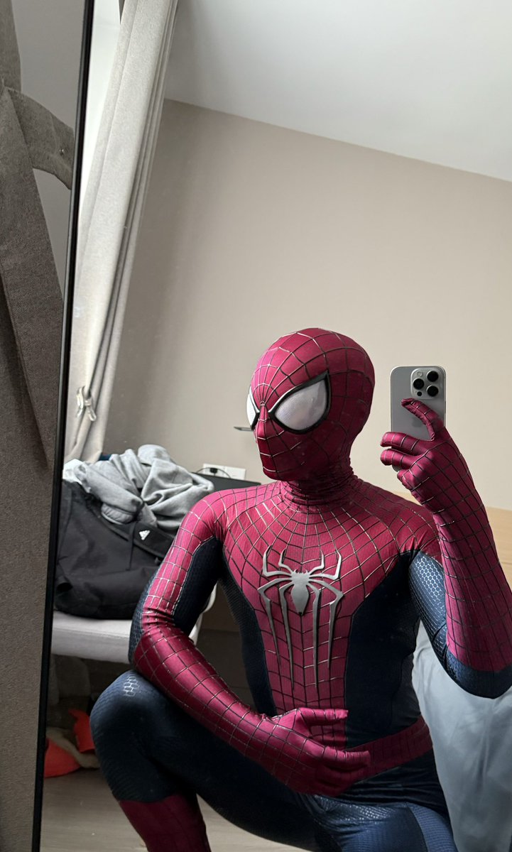 一只小透明 tweet media