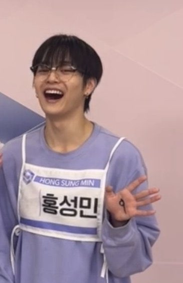 godsumn's tweet image. none of us know what will happen in the future, we dunno what heavy burden Sungmin carried on his back that make him said he must join the debut group, but i stick to what Sungmin said, if he wants #P09 and debut then the only thing i can do for him just try to give it to him