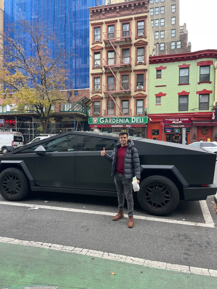 jaymirpuri's tweet photo. Found a Cybertruck ✅ https://t.co/torDw1x6ET