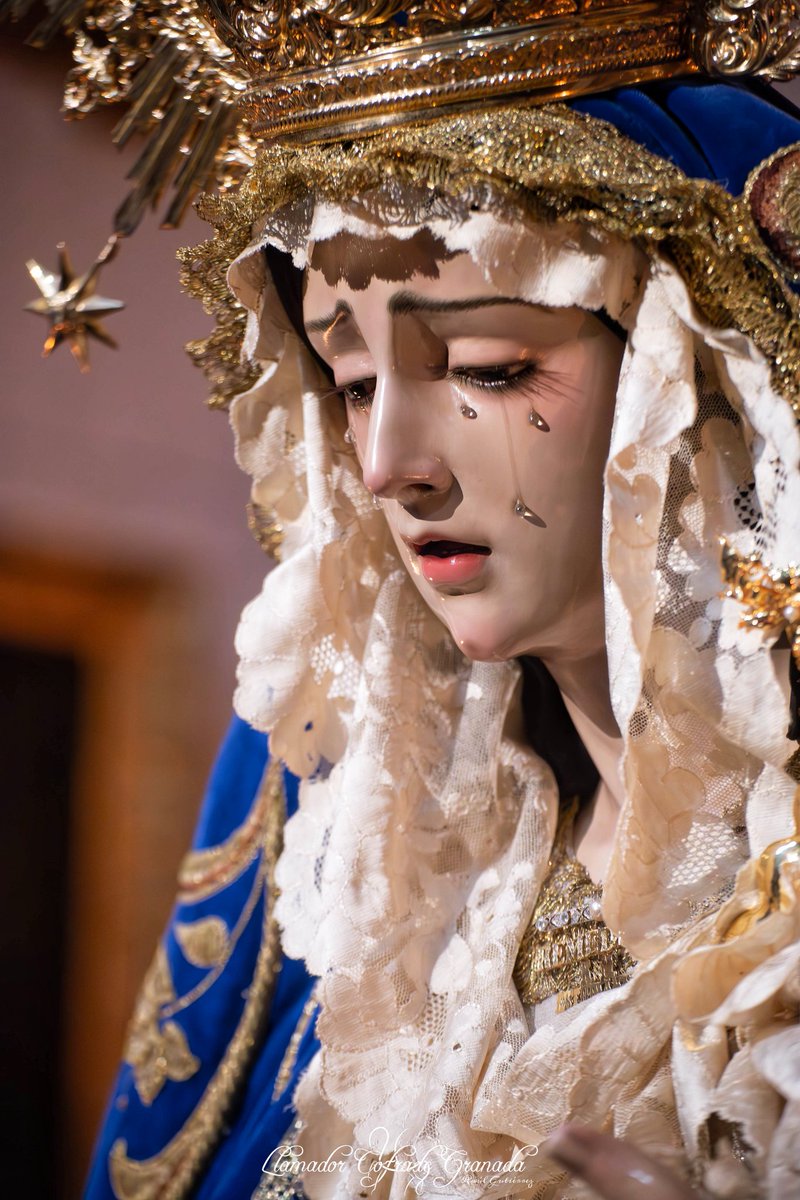 <a href="/ResurreccionGR/">ℝ𝕖𝕤𝕦𝕣𝕣𝕖𝕔𝕔𝕚𝕠𝕟 𝕪 𝕋𝕣𝕚𝕦𝕟𝕗𝕠</a> <a href="/granadaespasion/">GRANADA ES PASIÓN</a> <a href="/EsenciaCofrade_/">Esencia Cofrade</a> <a href="/CalleGanivet_/">Calle_Ganivet</a> <a href="/lalocuracofrade/">LaLocuraCofrade</a> <a href="/HdadDespojado/">Hermandad Sacramental de Jesús Despojado</a> | GRANADA, CUNA DEL INMACULISMO |

9. María Santísima de los Remedios (<a href="/estudiantesgrx/">Hermandad de los Estudiantes de Granada</a>)