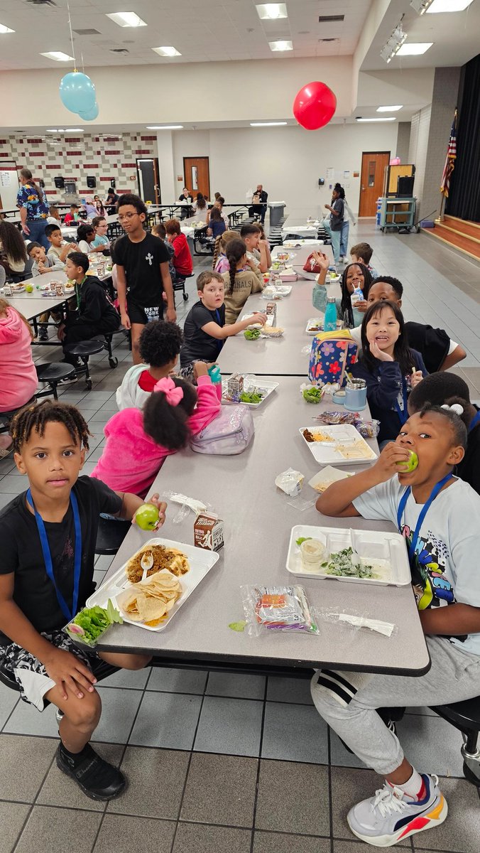 Iboja Monar (@monaribby) on Twitter photo Adam 3rd graders eating the lettuce and radishes from their garden day harvest ❤️ <a href="/PowerUpCafe/">Cy-Fair Nutrition</a>
#WeAreAdam #ServingFoodAndLoveWithCare Adam 3rd graders eating the lettuce and radishes from their garden day harvest ❤️ <a href="/PowerUpCafe/">Cy-Fair Nutrition</a>
#WeAreAdam #ServingFoodAndLoveWithCare