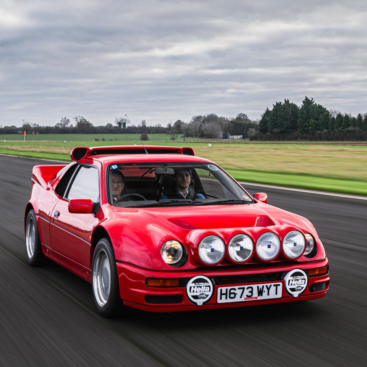 IconicAuc's tweet photo. Two Group B icons going up for auction at @raceretro_! 

Which one would you pick? RS200 or 6R4?

These are two of the superb new entries to our upcoming sale at Race Retro, 22nd February. 

Are you looking to sell your car or collection? Get in touch today!

#iconicauctioneers https://t.co/1jMNhfjGxS