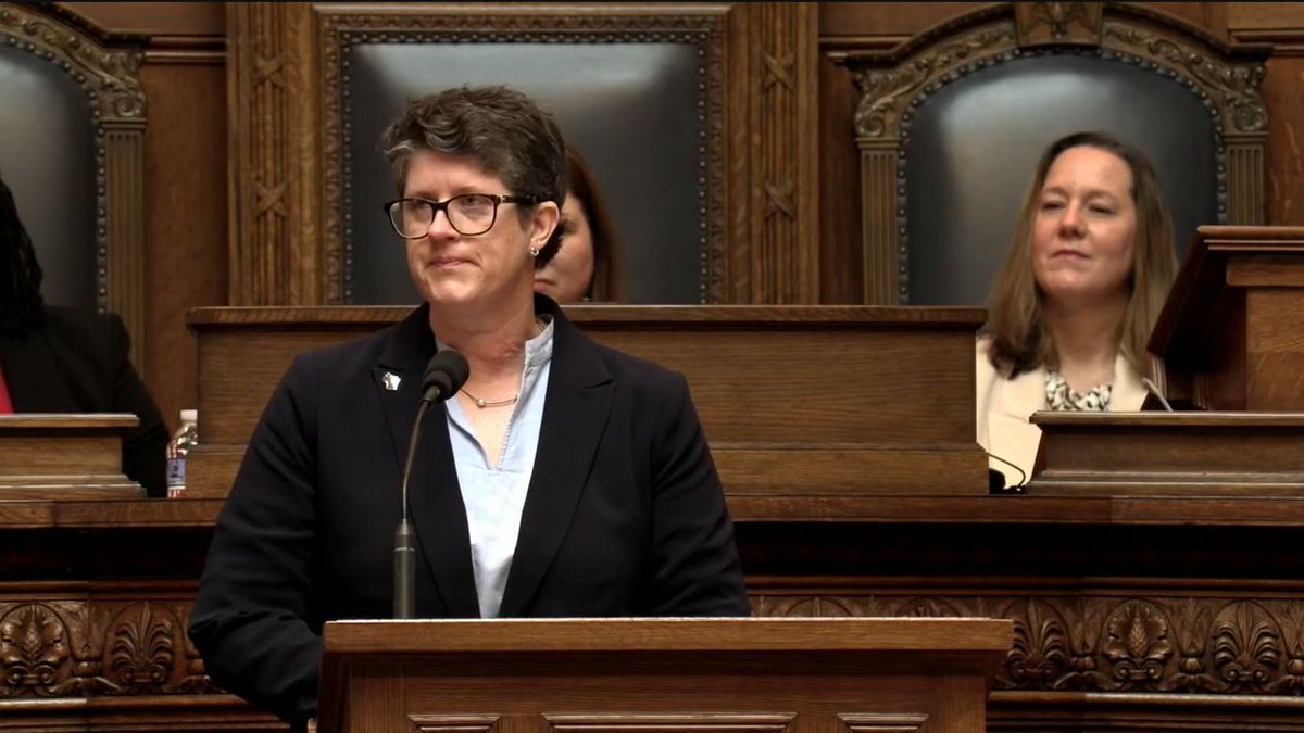 WIExaminer's tweet image. State Affirmative Action council recognizes @WisconsinDPI & @DrJillUnderly for their work on diversity, equity & inclusion amid right-wing attacks on those efforts. @baylorspears reports.
buff.ly/4gu1oFX