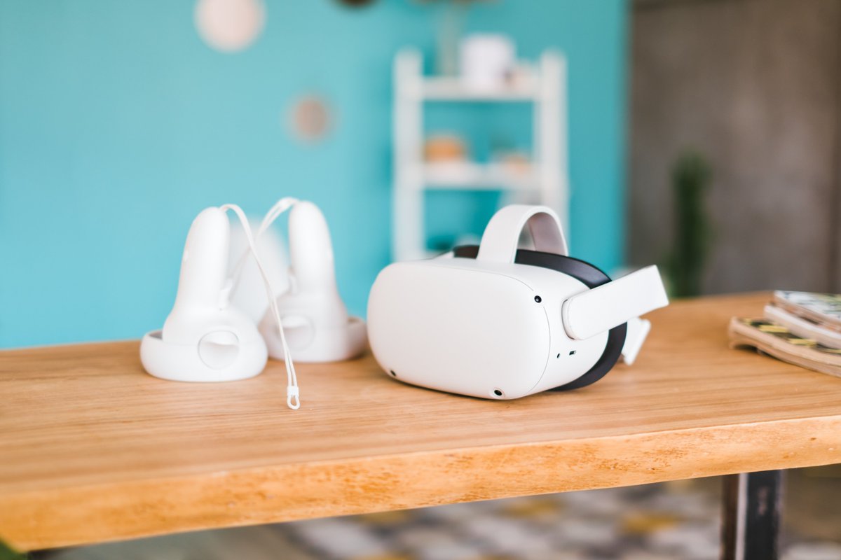 Do you have a Meta Quest VR headset and a child/children aged 10+? We are offering £75/$100 vouchers to a retailer of your choice in return for a 45 min research conversation about your experiences. The conversations are part of our research for a family guide I am writing for
