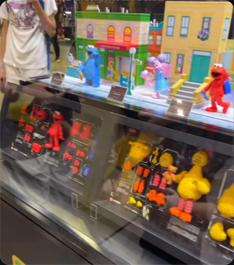 NormandoNormie's tweet photo. @TDE156 @SixoTF @BlokeesOfficial Saw the one I forgot. Sesame Street. https://t.co/5tmL4OSvly
