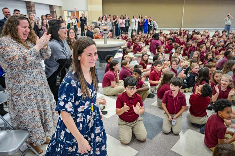 Milken's tweet photo. Baton Rouge-area math teacher wins $25,000 Milken Educator Award https://t.co/rsnswgFXHB via @theadvocatebr @Charles_Lussier
#MilkenAward #MEA3K #goodnews #WeAreCentral #seetheVISION #LaEd #WBTTW #LSUAlumni #LSUTigerNation #GeauxChangeLives https://t.co/MBeQSfSPlw
