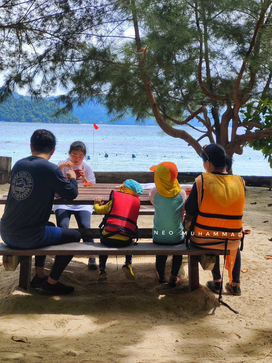 NeoMuhammadd's tweet photo. pantai Pulau Sapi, Kota Kinabalu Sabah 9/12/2024 #kotakinabalu #sabahtourism 
https://t.co/dsgH1kSem6 https://t.co/yVGKWwFe3y