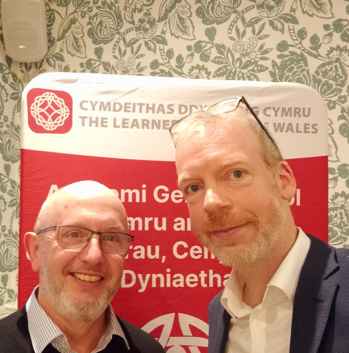 Prof. Mark Taubert tweet media