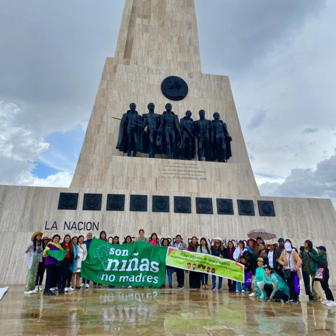 ManuelaRamos's tweet photo. A 200 años de la Batalla de Ayacucho en la Pampa de la Quinua, Ayacucho que significó la independencia de Perú, honramos la lucha invisibilizada de muchas mujeres que la hicieron posible y en este presente,  demandamos la garantía plena de nuestros derechos. #BatallaDeAyacucho https://t.co/rItAYntsoL