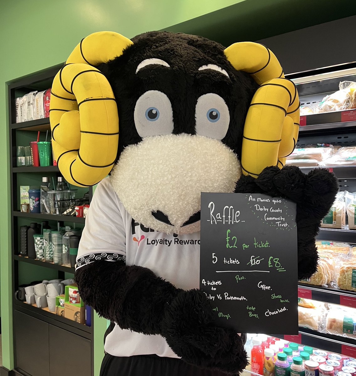 𝐑𝐚𝐦𝐦𝐢𝐞 𝐯𝐢𝐬𝐢𝐭𝐬 𝐒𝐭𝐚𝐫𝐛𝐮𝐜𝐤𝐬 ☕️

Rammie had a great morning at the brand new Starbucks in the Sainsbury’s superstore at The Wyvern. They are also running a raffle this week, in aid of the Trust! 

Make sure you pop down for your coffee and raffle tickets 🎟️🤞