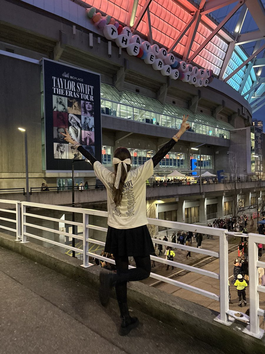 fairydustswift's tweet image. It was the end of an Era 🫶 what an honour to experience this magic. I love you with all my heart @taylorswift13 #VancouverTSTheErasTour @taylornation13