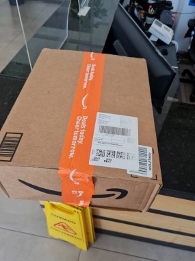 U2Chile's tweet photo. Ha llegado carta!
Para quién?
Para nosotros!, y se viene un #unboxing de #HowToDismantleAnAtomicBomb !#HTDAAB20 https://t.co/ZJ9QbQei78