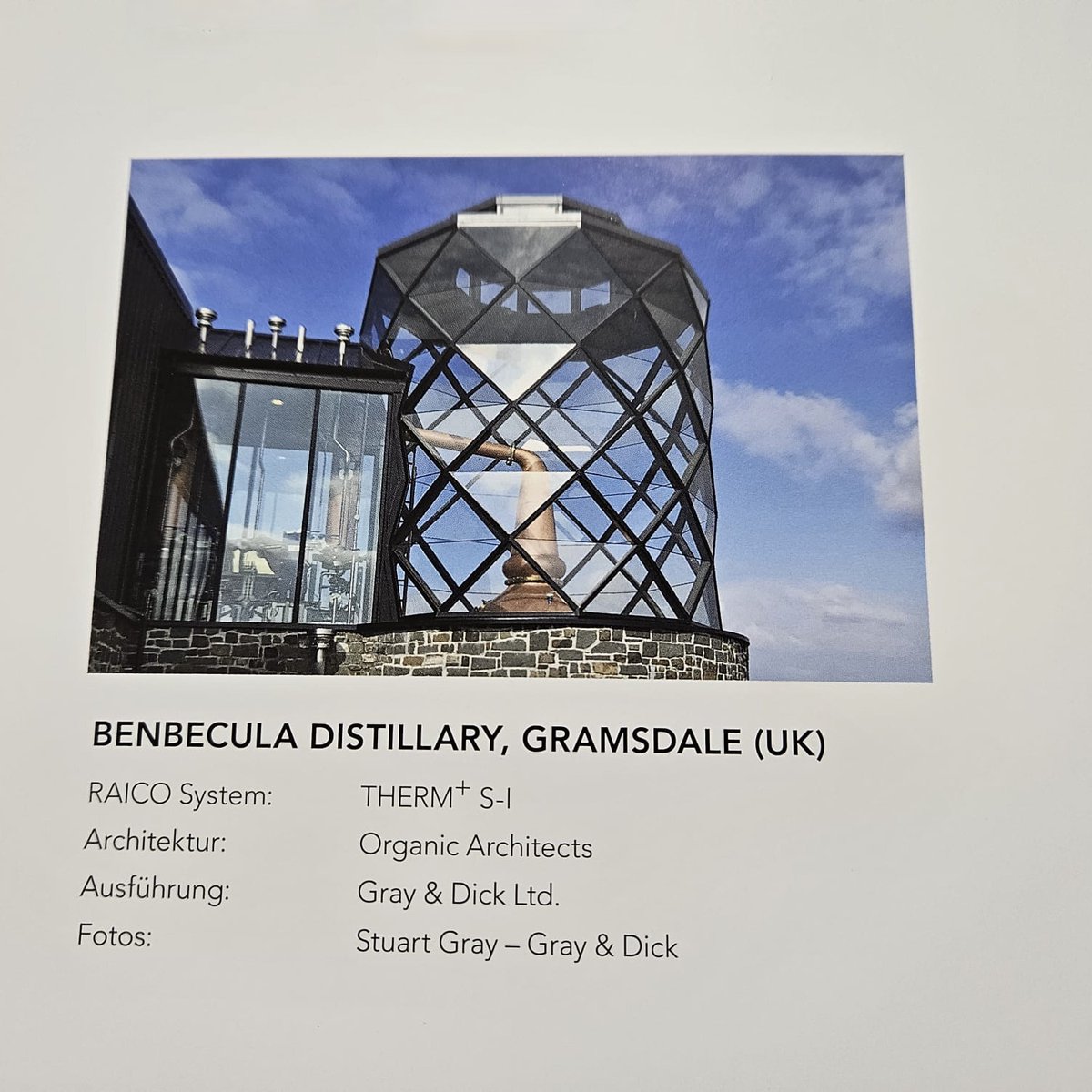 GrayAndDick's tweet photo. Something tells us that September 2025 will be a great month!
We're thrilled to see the Gray & Dick #distillery #lighthouse, created utilising #Raico's THERM+ S-I system, feature on the pages of RAICO's 2025 calendar.
#BenbeculaDistillery #Scotland https://t.co/8YBsuD6wnn