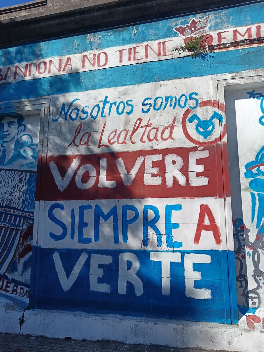 yazz1899's tweet photo. Que privilegio ser hincha de Nacional🤍 https://t.co/hozirVKKa5