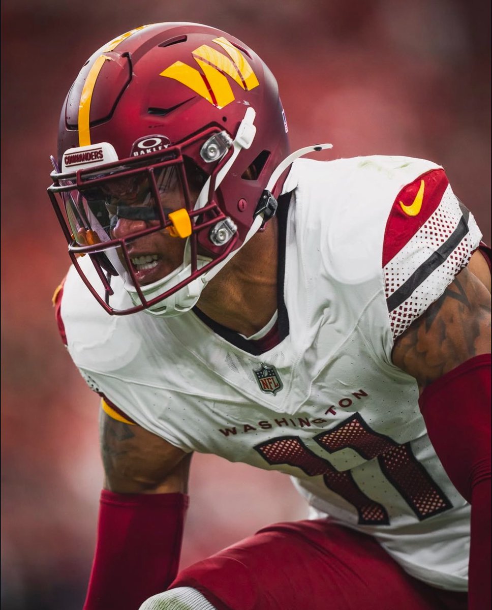 Jeremy Chinn #ProBowlVote 

• 60 solo tackles
• 15 assists
• 22 stops
• 1 interception
• 2 PBUs 

1 repost = 1 vote