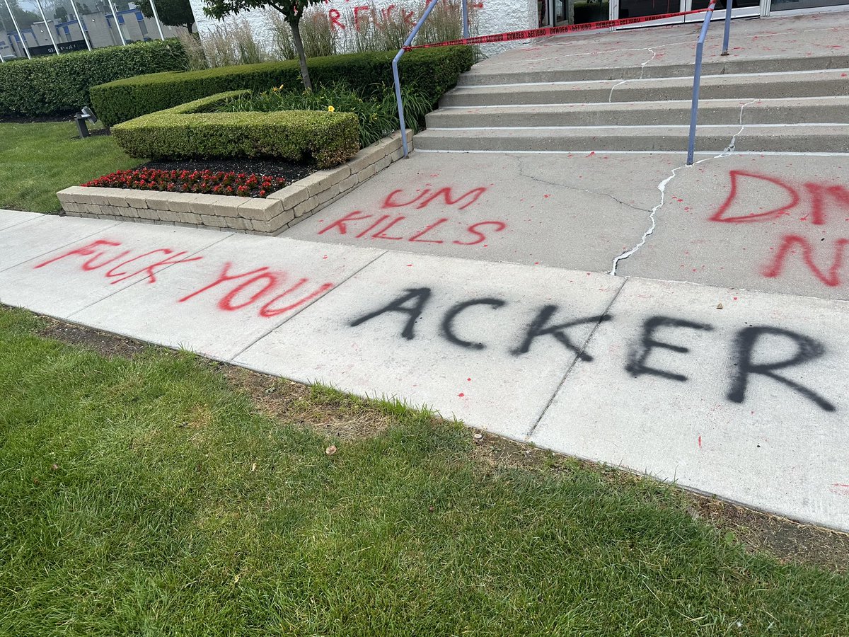 Jeremy Moss tweet media