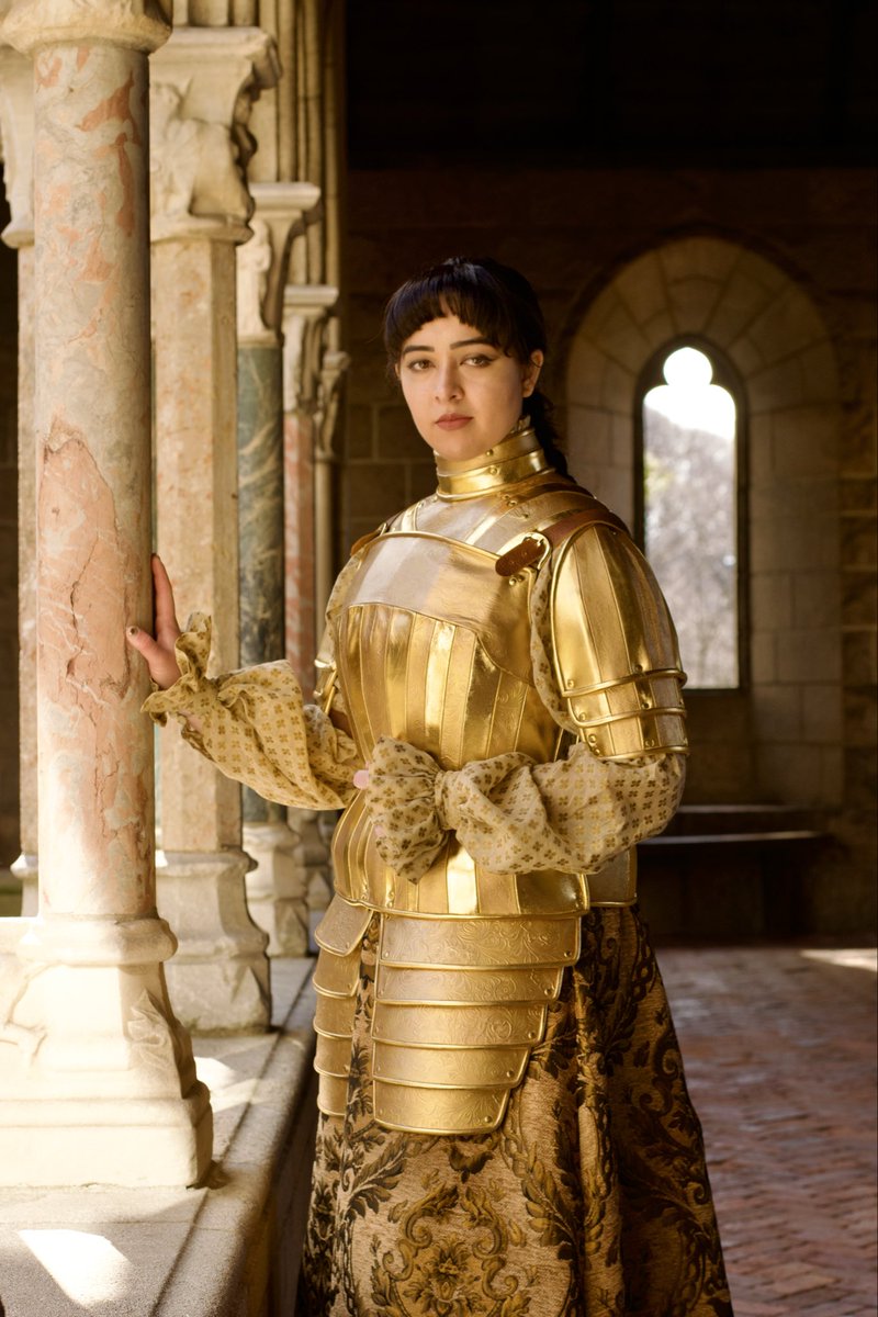 Hanging by a Thread 🧵🪡 tweet media