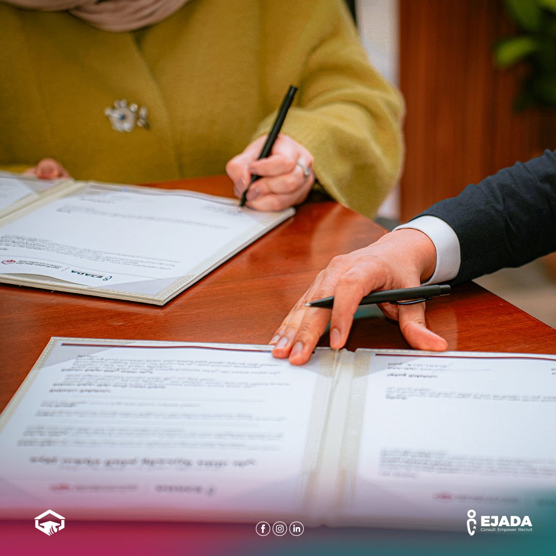 Ejadaskills's tweet photo. 🔔 يسعدنا في "إجادة" الإعلان عن شراكة جديدة مع مركز سفراء العلم للتدريب والتطوير! 🤝 هدفنا تعزيز قدرات الكوادر البشرية من خلال استشارات متخصصة في الموارد البشرية والتدريب. نتطلع إلى مستقبل مليء بالفرص والإبداع! 🌟 #شراكة #تطوير #إجادة #تدريب #ليبيا #طرابلس https://t.co/pL8C9D6CBK