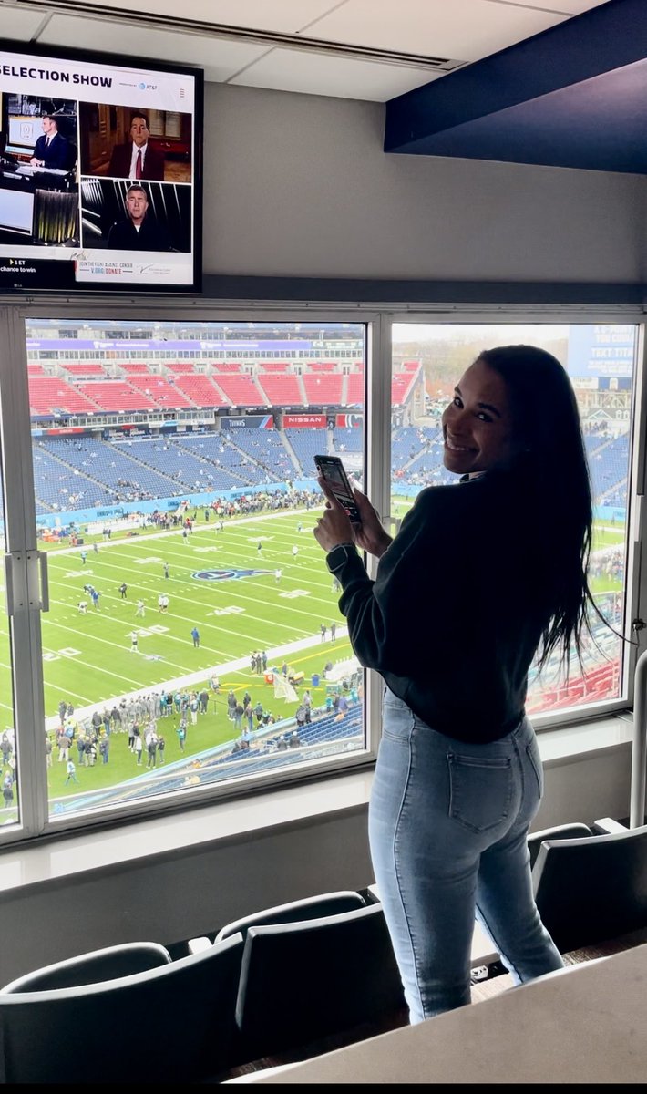 Titans v Jags Game this weekend. Bad teams… Great Time.