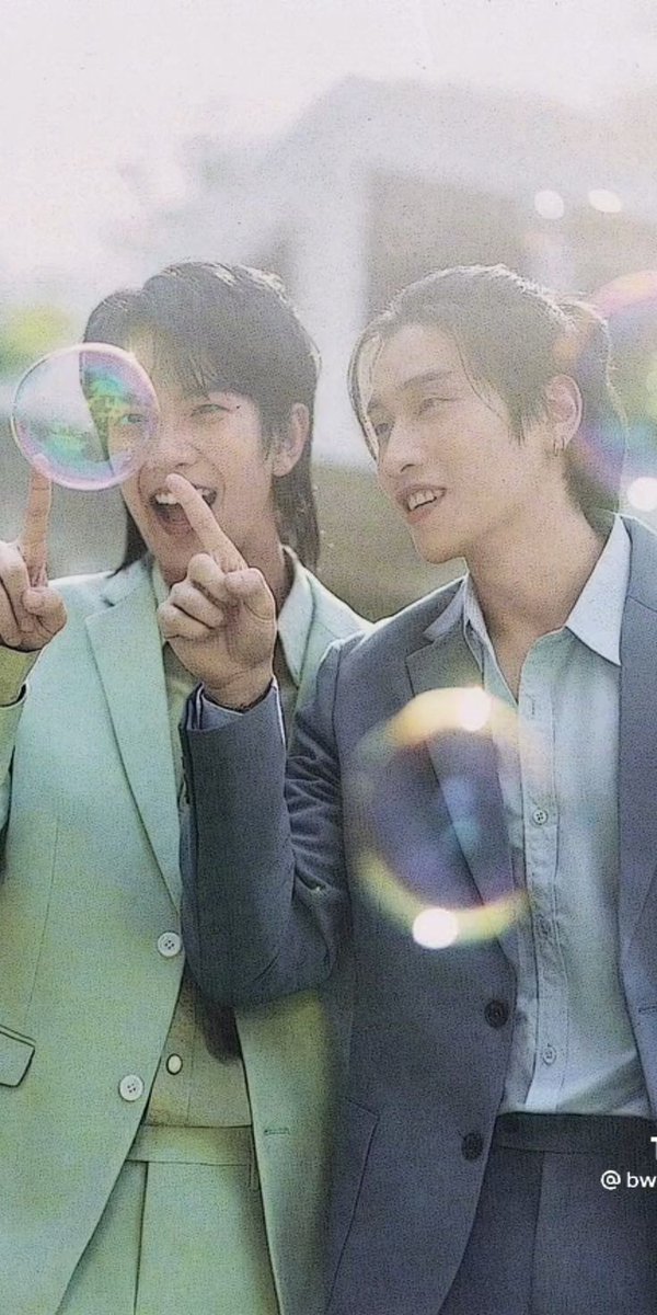 PeteVegasBloom's tweet photo. Forever united 🖤🫧💙
#BibleBuild #ไบเบิ้ลบิว
#ฟองอากาศของไบเบิ้ลบิว #AlwaysBibleBuild
#BubblesMakeFriends
#Bubbles https://t.co/5VEuoybCO0