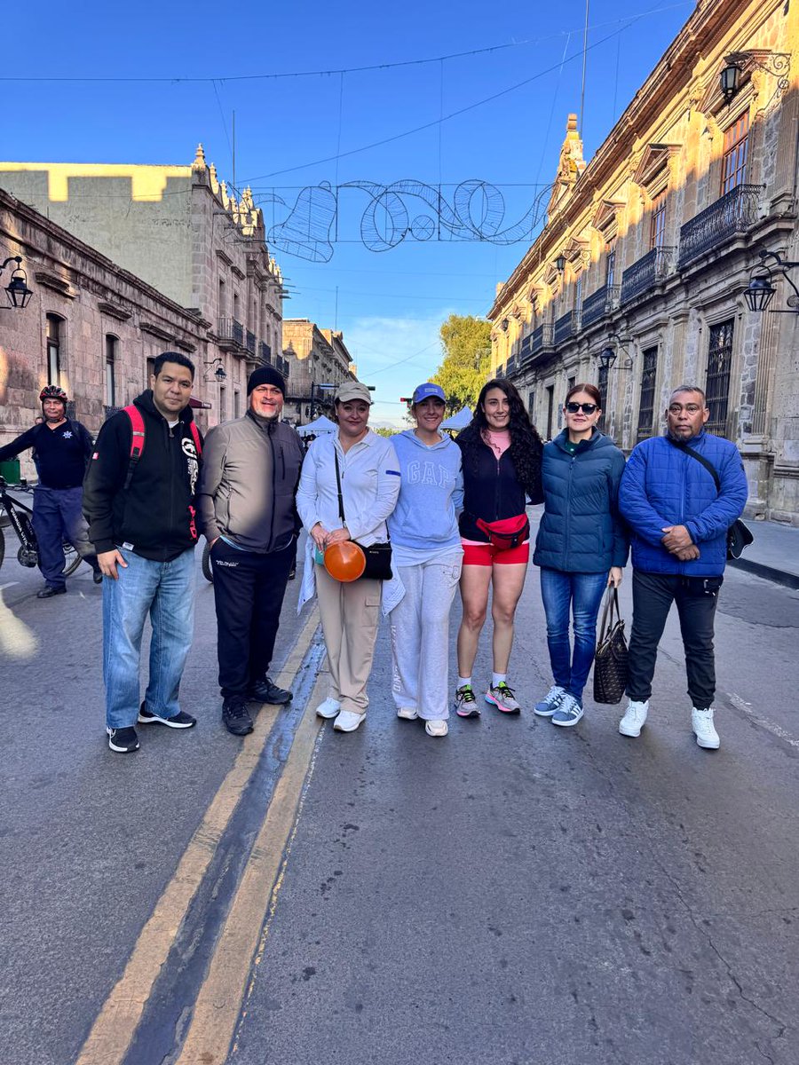 PensionesMich's tweet photo. Participamos en el rally contra la corrupción organizado por el @SESEAMichoacan, como parte del Día Internacional contra la Corrupción que se conmemora el 9 de diciembre.
#SomosAnticorrupción
#TrabajamosParaTuBienestar https://t.co/0R2PqEueGB