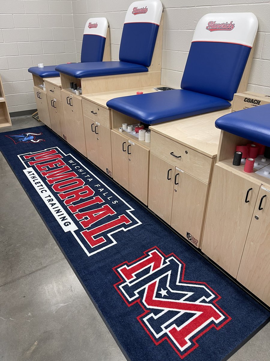 JoshBurris2's tweet photo. The Athletic Training Room at @wfmaverickAT just got a little better, shout out @TheSignChamp for the new rug in front of our taping station! https://t.co/05Exy7y8b7