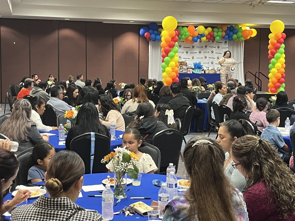 CDEfoundation's tweet photo. 🌍 Why travel with La Habra City School District’s Passport-to-Learning Program? It makes education a family adventure! 🚀 Attend events, collect stamps, and earn prizes. Families boost students’ confidence and academic success! Learn more ➡️https://t.co/vu0UfvbyCW 🎉🌟 https://t.co/CmMzESQ5iw