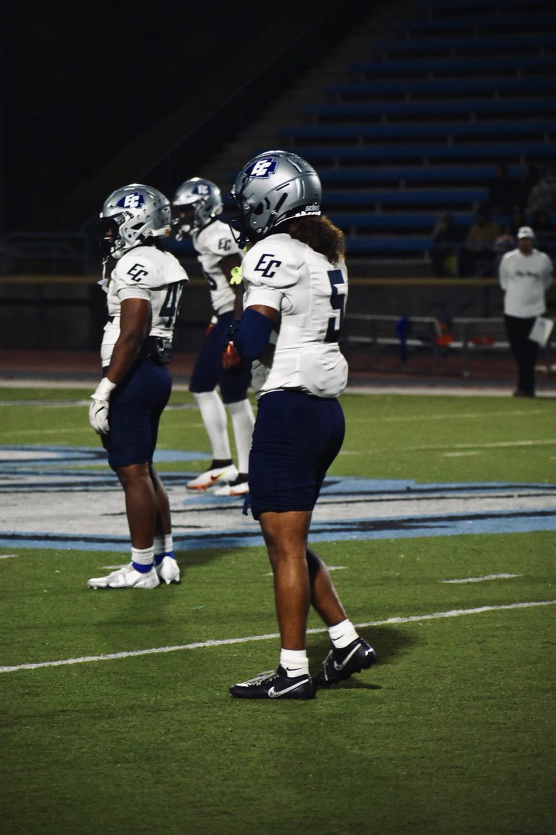 Jadondouglas3's tweet image. 🏁 🏁 

@FBWarriorsECC