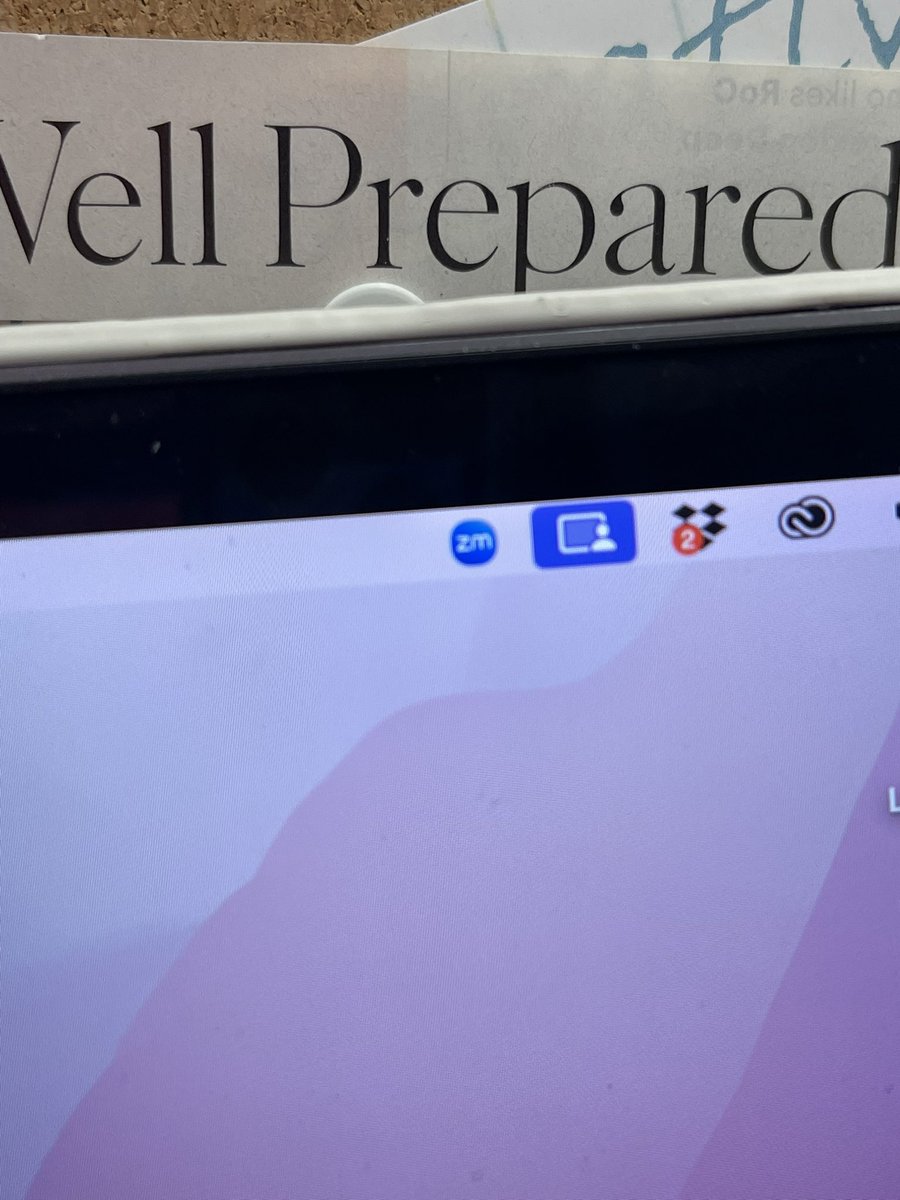 Naomi Andrews tweet media