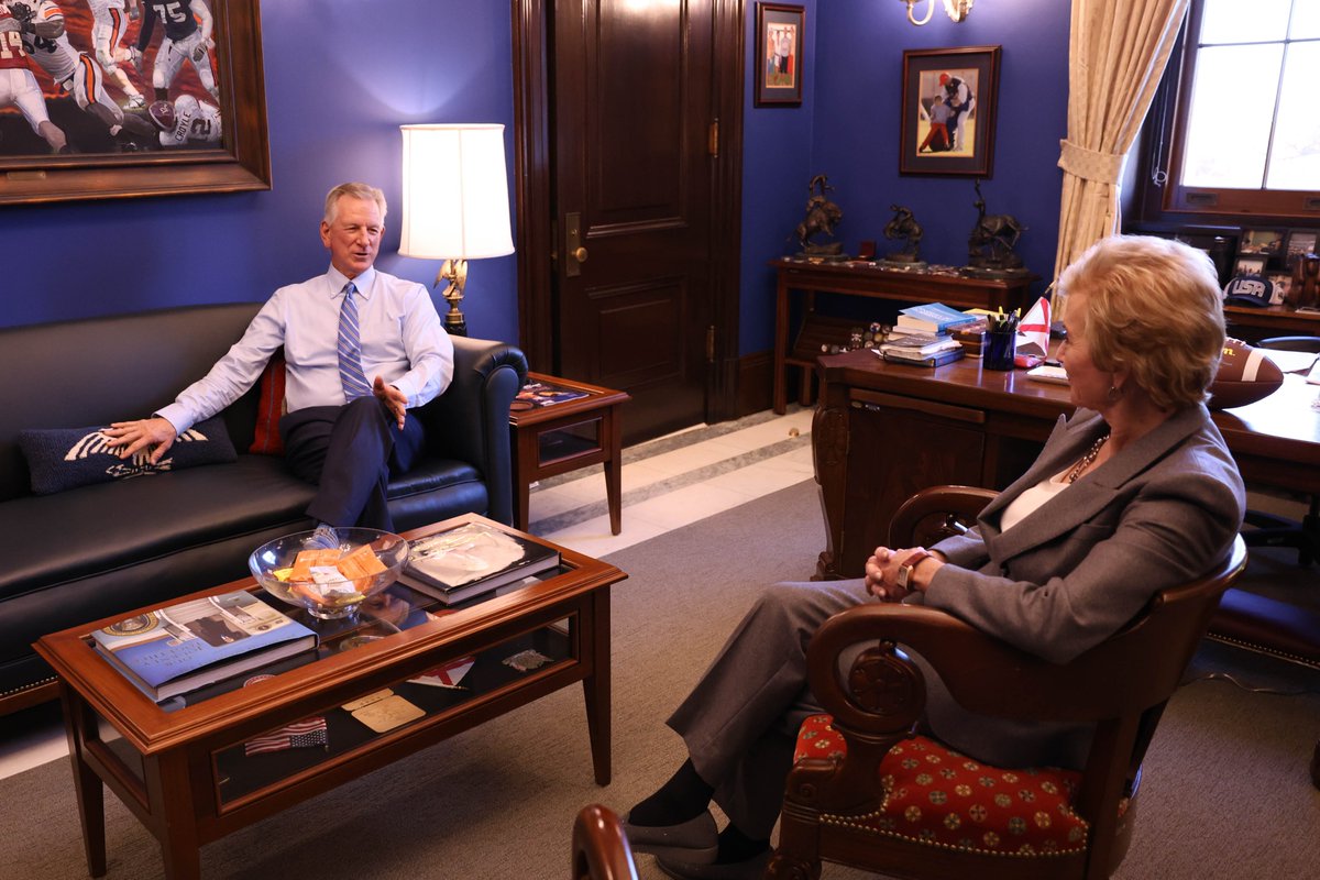 Coach Tommy Tuberville tweet media