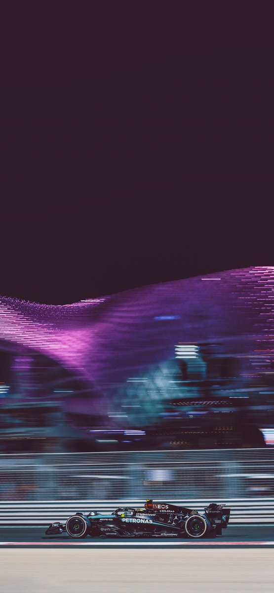 F1WallpaperHQ's tweet photo. 💜

@LewisHamilton | #AbuDhabiGP 🇦🇪 https://t.co/RPQH6seAlM