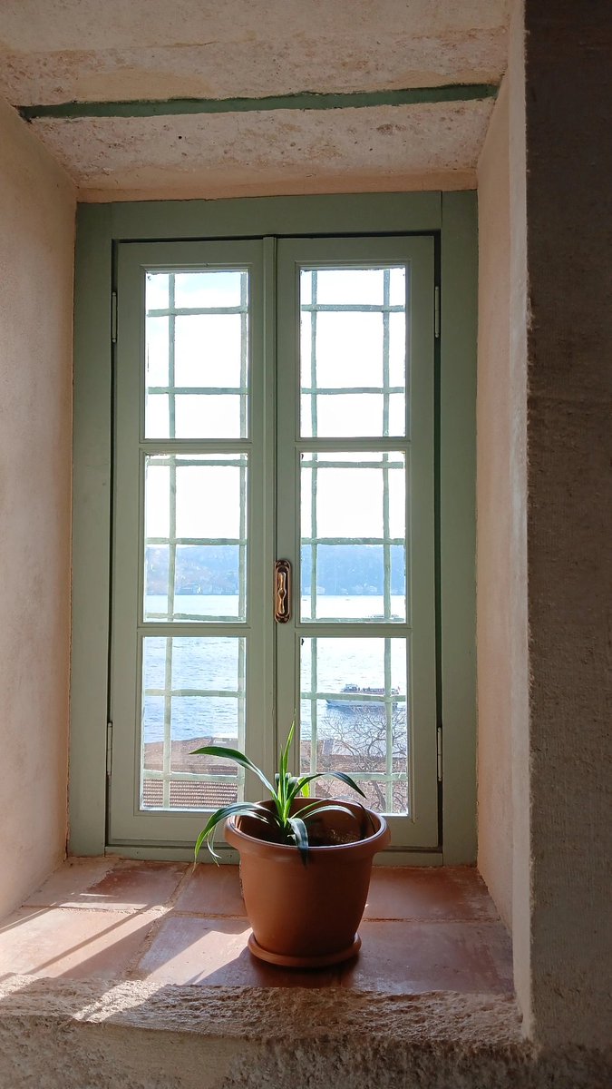 "Sabır vaktine esirdir."