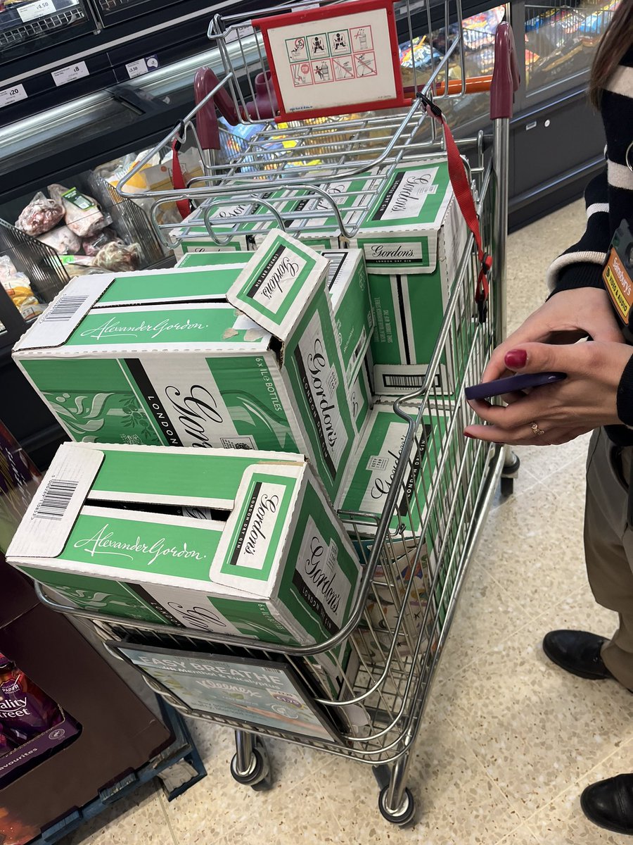 So while shopping in a store in Warwickshire I spotted a male acting suspiciously. Givin my prior experience I followed him and he tried to exit the store without payment. Male ran off but £2,016 recovered back for the store. All in a days work no alcohol for his Christmas party.