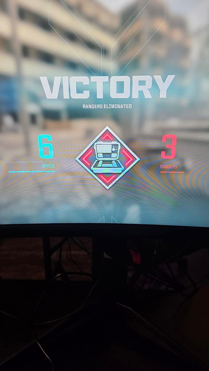 KovaSquad's tweet photo. KovaSquad lighting it up last year at the @ELITEgaming_gg_ arena!
#2v2SnD | #CallofDuty
We're super excited to get back into the scene with our new jerseys and sponsors! @PlayerEpicInc & 3N2 Jersey's! https://t.co/V4QEygCe1u