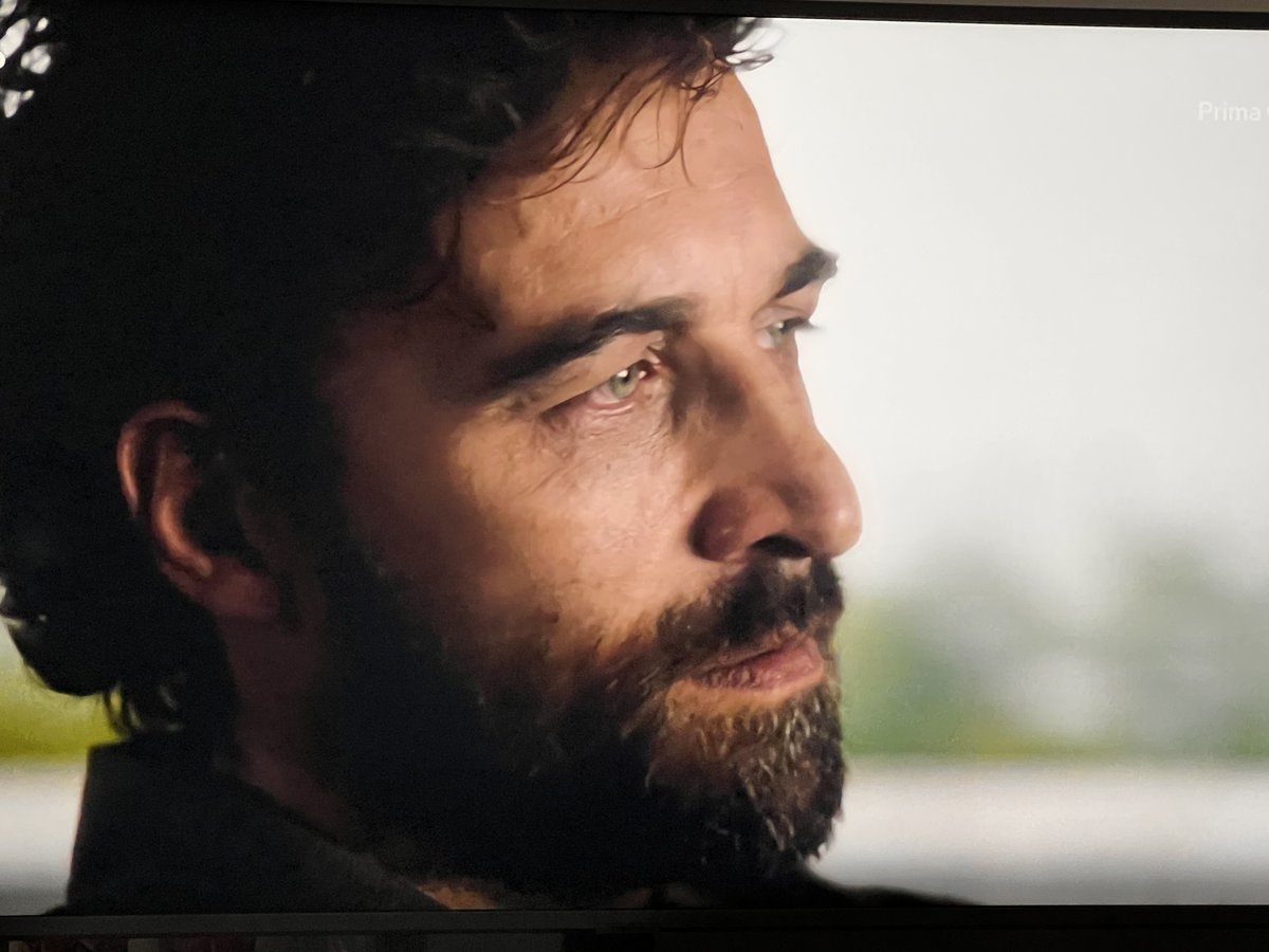 Enzo Scanno l'anti Nino Sarratore per eccellenza 
#LAmicaGeniale