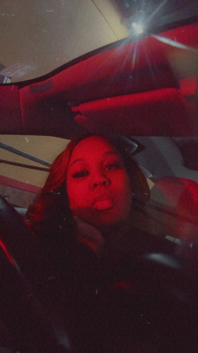 CheyannaJ_'s tweet photo. I don’t even be on here anymore ? https://t.co/v5OcvR6UM3
