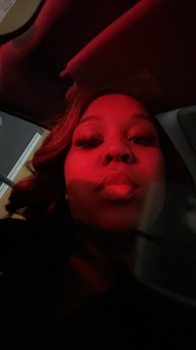 CheyannaJ_'s tweet photo. I don’t even be on here anymore ? https://t.co/v5OcvR6UM3