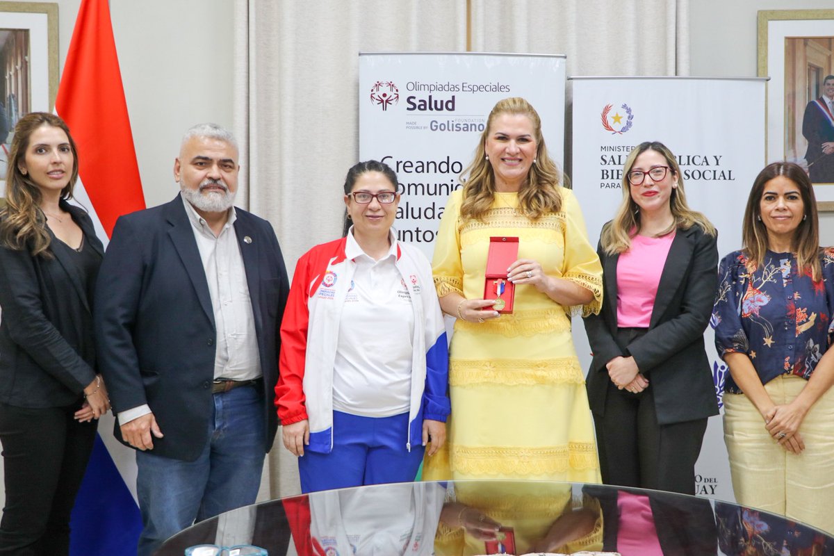 Gracias a la <a href="/oep_paraguay/">OlimpiadasEspeciales</a> por este honor y reconocimiento como “Campeón de la Inclusión”.

Este gesto refleja el trabajo en equipo que realizamos en los IV Juegos Latinoamericanos de Olimpiadas Especiales en la Feria de Salud, con atenciones médicas a 1.300 atletas.