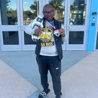 RunAndShootCert's tweet photo. Congrats to @coachdonhigh on receiving his @CoachJuneJones &amp; Mouse Davis @RunAndShootCert Certification!

Brought to you by: 
Air Raid “Run &amp; Shoot Edition” Clinic
January 10th-11th 2025 (Streamed Online &amp; In Person)

@VAR_Systems (Air Raid Virtual Reality)
@Tempo_Video📽️ https://t.co/VclZP0p5Dp