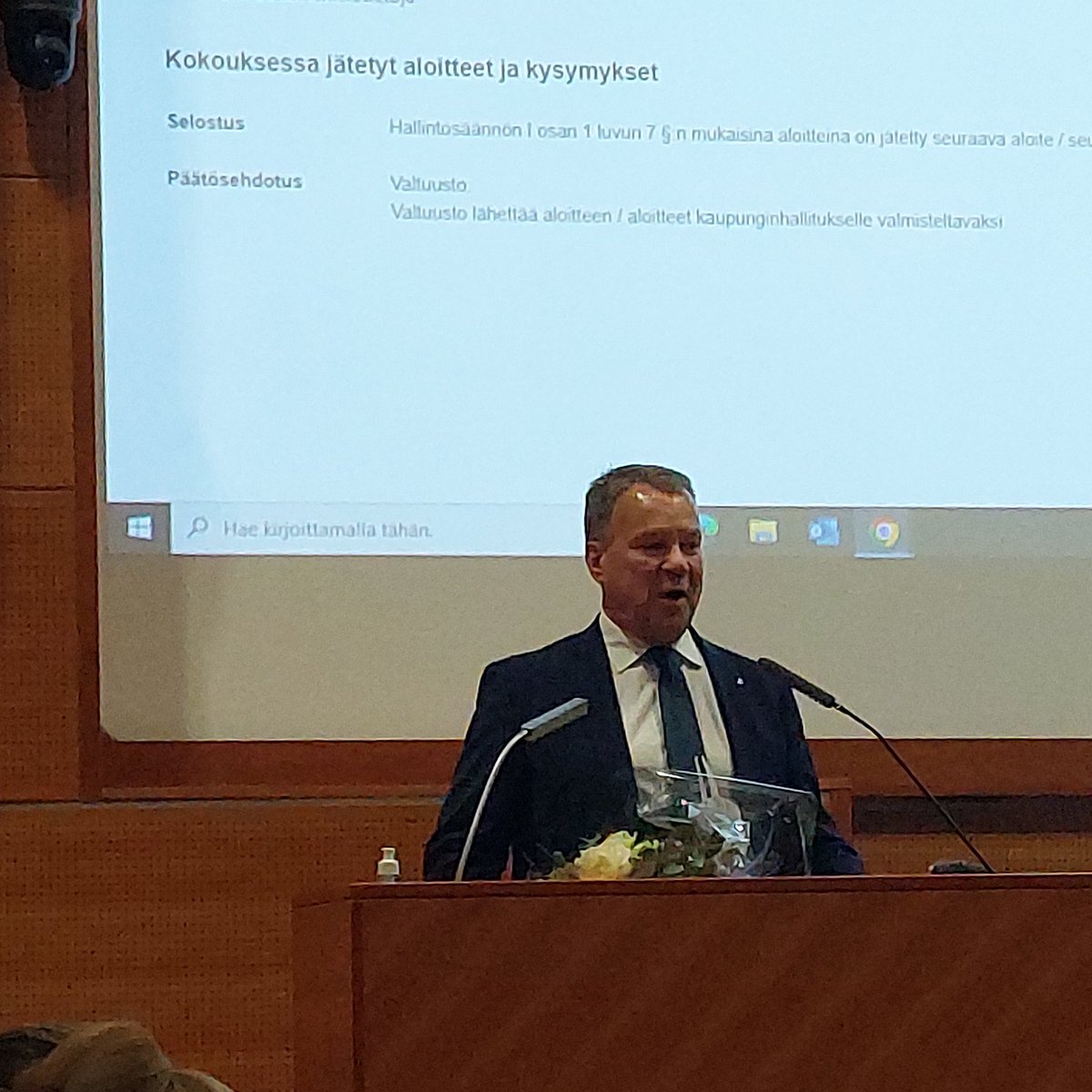 #Espoo kaupunginjohtaja Jukka Mäkelä