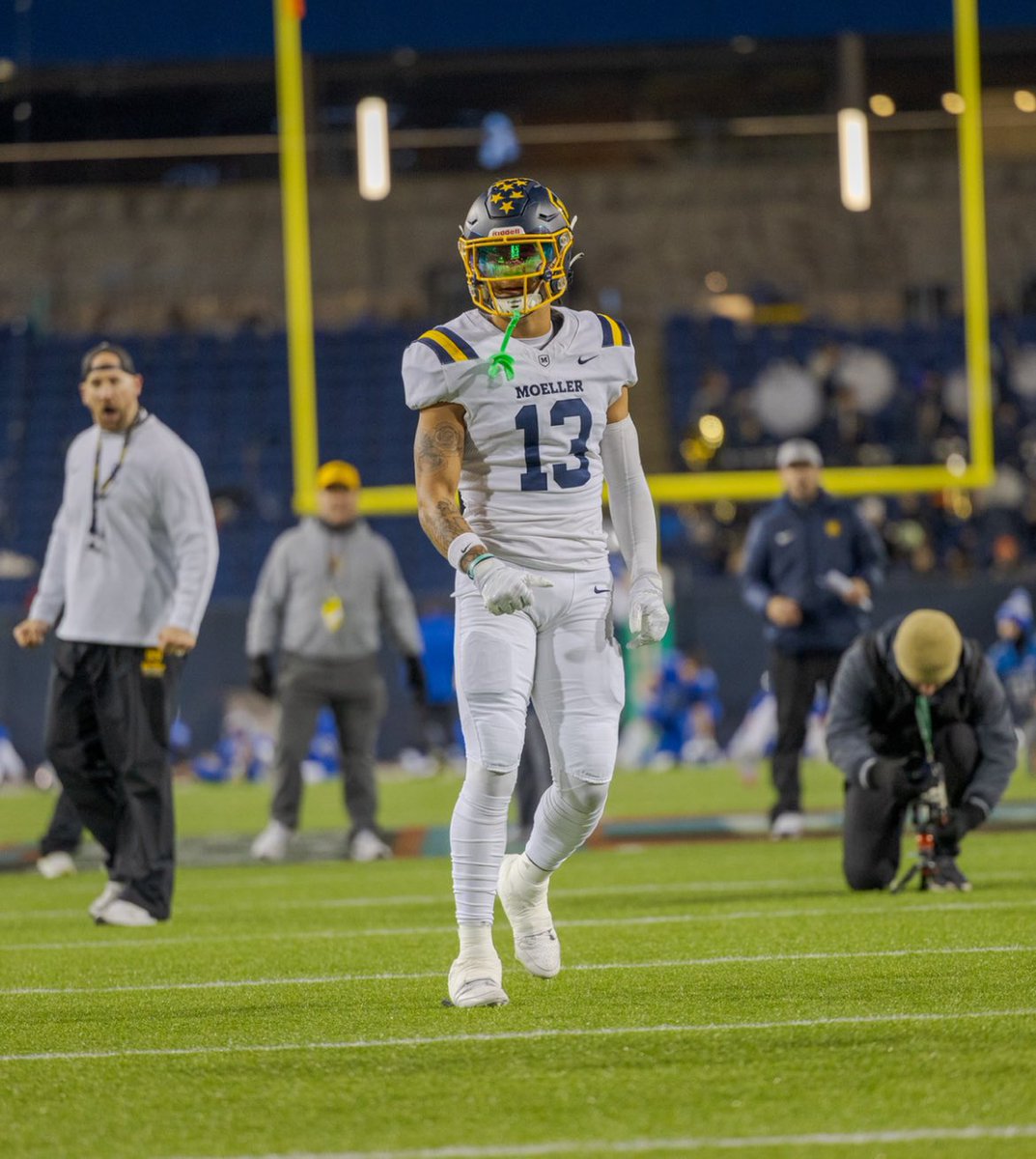 Senior Year Film!
Career Stats:
101 Receptions
1,901 Receiving Yards
21 Touchdowns
GCL Receiver of the Year
Thank you <a href="/MoellerFootball/">Archbishop Moeller Football</a> ❤️!

hudl.com/v/2RCitt

<a href="/Coach_B10/">Bert Bathiany V</a> <a href="/AllenTrieu/">Allen Trieu</a> <a href="/ucnate84/">NateCole#FLICKNATION</a>