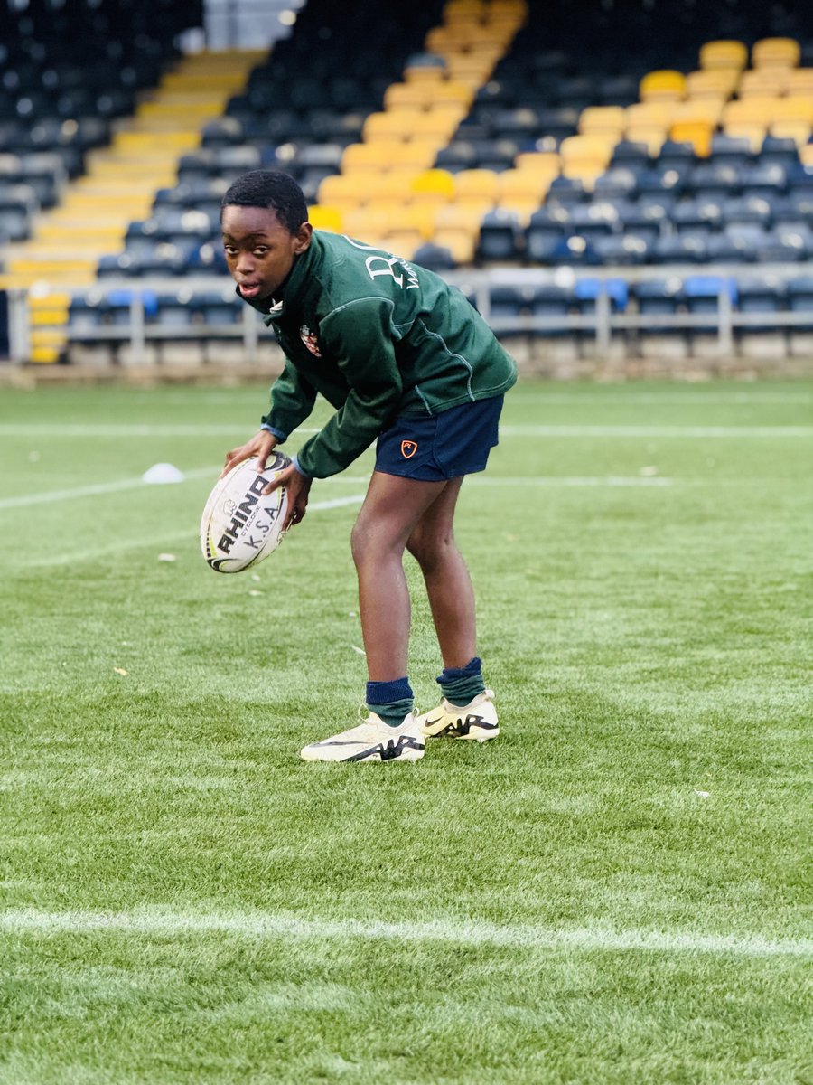 RGSSpringfield's tweet photo. 🏉 Our Year Five pupils joined RGS The Grange, King’s St Alban’s & King’s Hawford for half-time rugby fun at the Modus Challenge Cup on the Sixways pitch! ✨
#ModusChallengeCup #RGSSpringfield #RGSFamilyOfSchools #Education https://t.co/Svz9CjN8KH