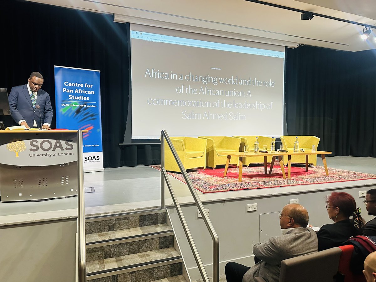 CAS_SOAS's tweet photo. Ambassador Mbelwa Kairuki @MbelwaK, High Commissioner of the United Republic of Tanzania in UK and Ireland providing Opening remarks at the Salim Ahmed Salim Lecture series @SOAS @DrSalimArchive
@IdaHadjivayanis
#SASLectureseries https://t.co/EDtOezzMEZ