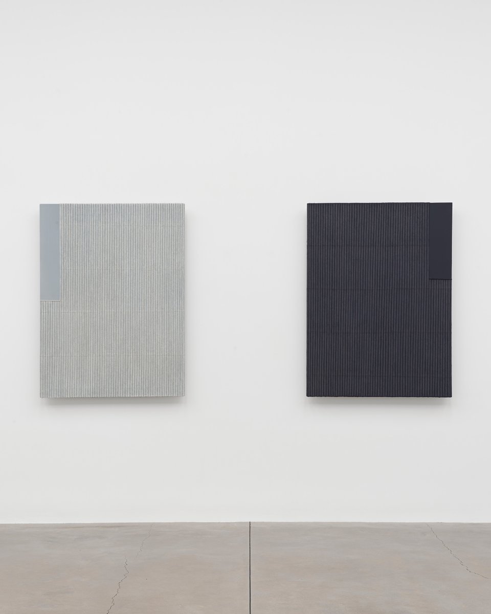 In Focus: #ParkSeoBo ‘Black and White Ecriture’

Park Seo-Bo’s ‘Black and White Ecriture’ paintings from the 1990s embody the confluence of two notable innovations: the use of hanji, a traditional Korean paper crafted from mulberry bark, and the artist’s method of sculpting the