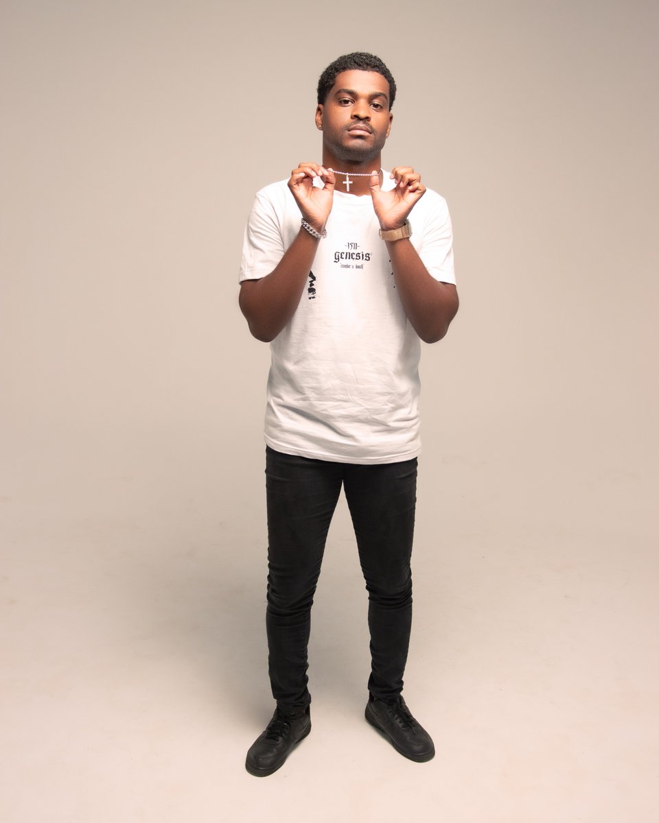 DonCastelbranco's tweet photo. https://t.co/yiXs7Dspib

Ouça agora o Jovem Negro no Youtube!! https://t.co/MCapM8GzVf